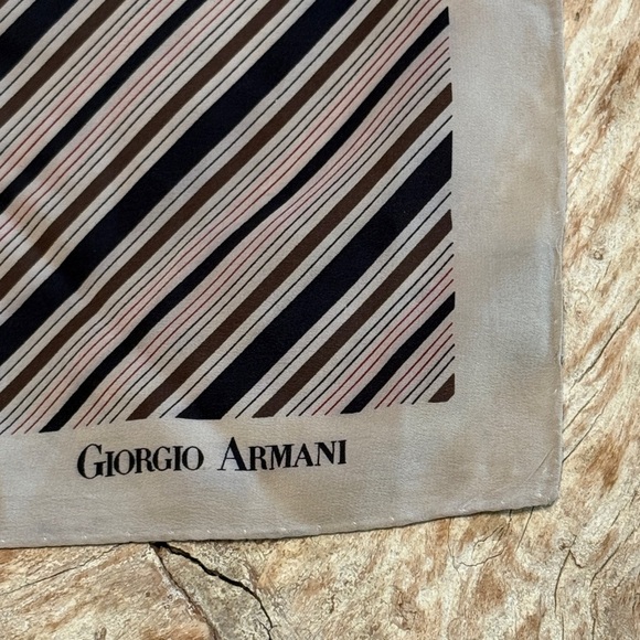 GIORGIO ARMANI Black & Cream Diagonal Striped Silk Scarf 31x31” - Picture 2 of 7